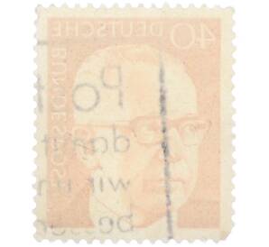 Почтовая марка 40 пфеннигов 1971 года Западная Германия (ФРГ) «Президент Густав Хайнеман» — Фото №2