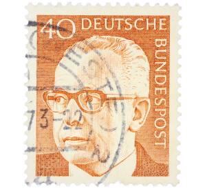 Почтовая марка 40 пфеннигов 1971 года Западная Германия (ФРГ) «Президент Густав Хайнеман» — Фото №1