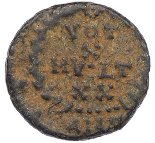 Монета AE4 378-383 года Римская Империя — Феодосий I Великий (Клятва) (Артикул: M2-92192) — Фото №2