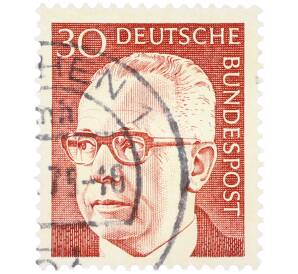 Почтовая марка 30 пфеннигов 1971 года Западная Германия (ФРГ) «Президент Густав Хайнеман» — Фото №1
