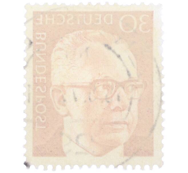 Почтовая марка 30 пфеннигов 1971 года Западная Германия (ФРГ) «Президент Густав Хайнеман» (Артикул: T11-39347) — Фото №2