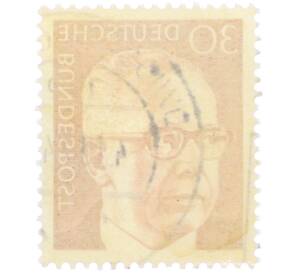 Почтовая марка 30 пфеннигов 1971 года Западная Германия (ФРГ) «Президент Густав Хайнеман» — Фото №2