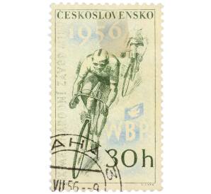 Почтовая марка 30 геллеров 1956 года Чехословакия «IX Международный велопробег мира по маршруту Прага-Берлин-Варшава» — Фото №1