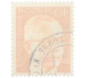 Почтовая марка 40 пфеннигов 1971 года Западная Германия (ФРГ) «Президент Густав Хайнеман» — Фото №2