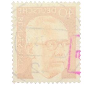 Почтовая марка 40 пфеннигов 1971 года Западная Германия (ФРГ) «Президент Густав Хайнеман» — Фото №2