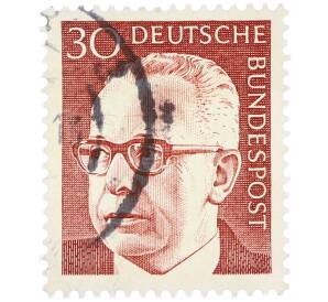 Почтовая марка 30 пфеннигов 1971 года Западная Германия (ФРГ) «Президент Густав Хайнеман» — Фото №1