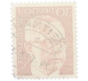 Почтовая марка 30 пфеннигов 1971 года Западная Германия (ФРГ) «Президент Густав Хайнеман» — Фото №2