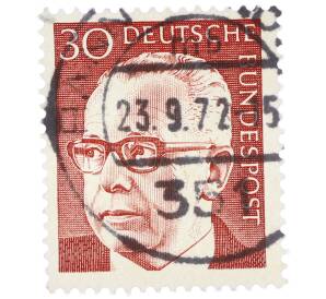 Почтовая марка 30 пфеннигов 1971 года Западная Германия (ФРГ) «Президент Густав Хайнеман» — Фото №1