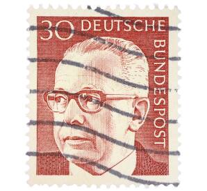 Почтовая марка 30 пфеннигов 1971 года Западная Германия (ФРГ) «Президент Густав Хайнеман» — Фото №1