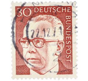 Почтовая марка 30 пфеннигов 1971 года Западная Германия (ФРГ) «Президент Густав Хайнеман» — Фото №1