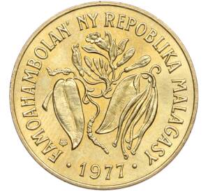 10 франков 1977 года Мадагаскар — Фото №1