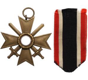 Крест военных заслуг 2 класса (с мечами) 1939 года Германия — Фото №2