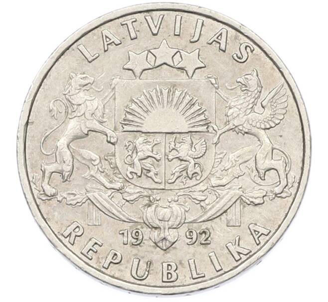 Монета 1 лат 1992 года Латвия (Артикул: T11-40165) — Фото №2