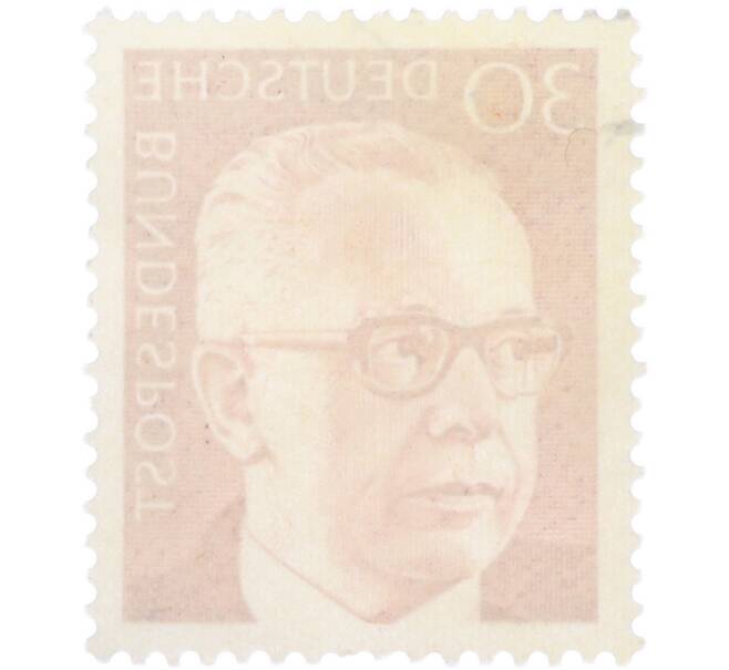 Почтовая марка 30 пфеннигов 1970 года Западная Германия (ФРГ) «Президент Густав Хайнеман» (Артикул: T11-41039) — Фото №2