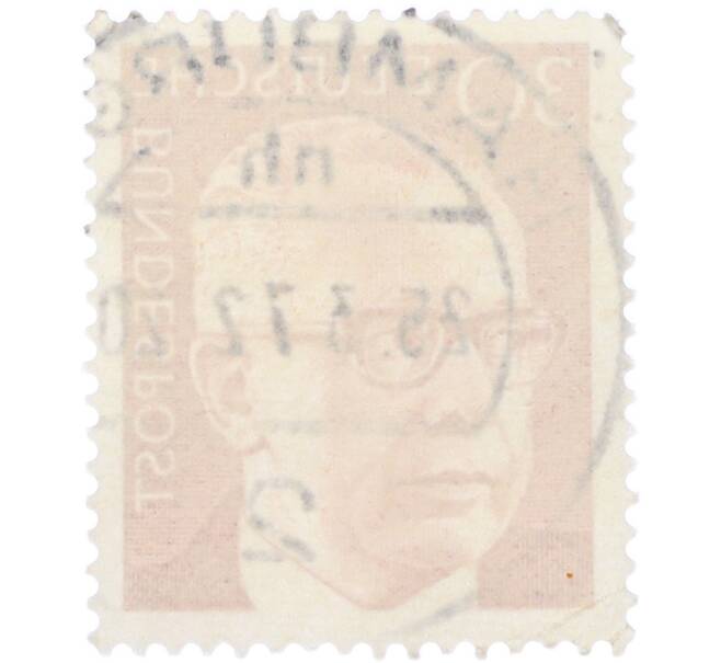 Почтовая марка 30 пфеннигов 1970 года Западная Германия (ФРГ) «Президент Густав Хайнеман» (Артикул: T11-41041) — Фото №2