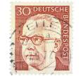 Почтовая марка 30 пфеннигов 1970 года Западная Германия (ФРГ) «Президент Густав Хайнеман» (Артикул: T11-41052) — Фото №1