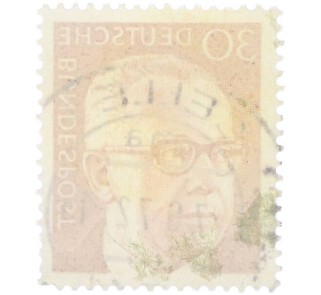 Почтовая марка 30 пфеннигов 1970 года Западная Германия (ФРГ) «Президент Густав Хайнеман» (Артикул: T11-41052) — Фото №2