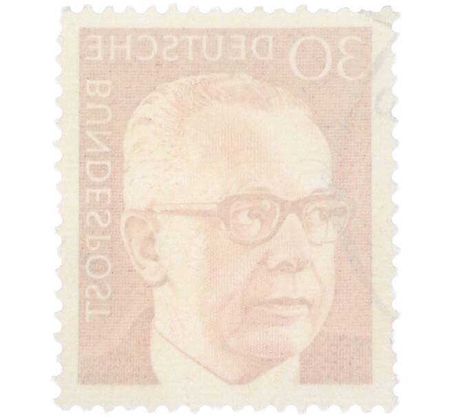 Почтовая марка 30 пфеннигов 1970 года Западная Германия (ФРГ) «Президент Густав Хайнеман» (Артикул: T11-41061) — Фото №2