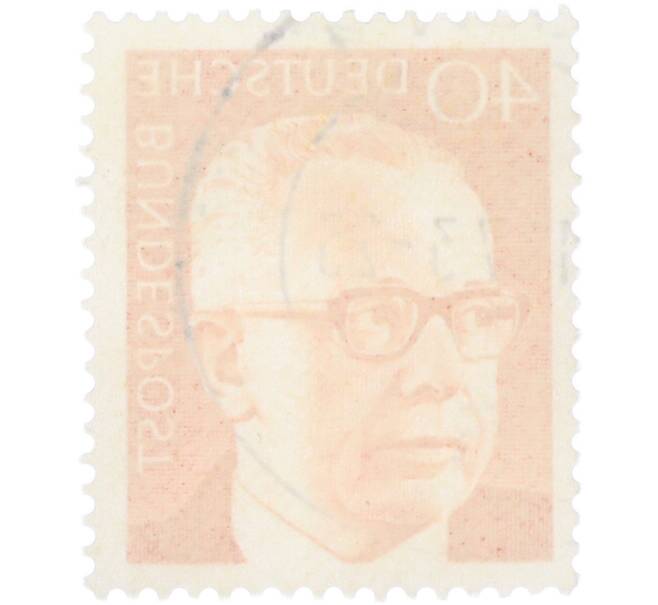 Почтовая марка 40 пфеннигов 1970 года Западная Германия (ФРГ) «Президент Густав Хайнеман» (Артикул: T11-41082) — Фото №2