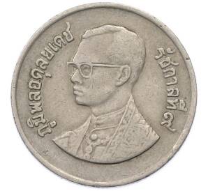 1 бат 1982-1985 года (BE 2525-2528) Таиланд — Фото №2