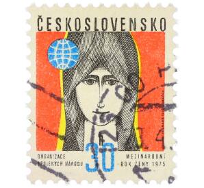 Почтовая марка 30 геллеров 1975 года Чехословакия «Международный год женщины» — Фото №1