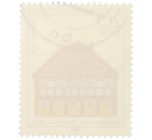 Почтовая марка 20 пфеннигов 1978 года Восточная Германия (ГДР) «Фахверковые здания — Крестьянский дом в Нидеродеравице» — Фото №2