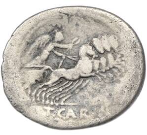Денарий 46 года до н.э. Римская республика — Тит Каризий (Виктория и квадрига) — Фото №2