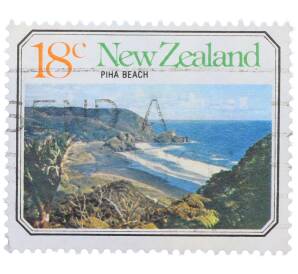 Почтовая марка 18 центов 1977 года Новая Зеландия «Пейзажи пляжей — Пляж Пиха» — Фото №1