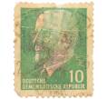 Почтовая марка 10 пфеннигов 1961 года Восточная Германия (ГДР) «Стандартный выпуск — Портрет Председателя Государственного совета Вальтера Ульбрихта» (Артикул: K8-3197) — Фото №1