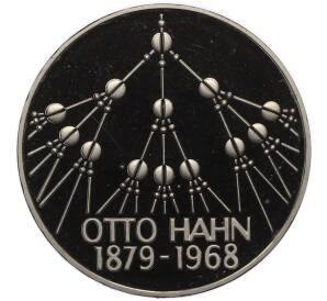 5 марок 1979 года Германия «100 лет со дня рождения Отто Гана» — Фото №1